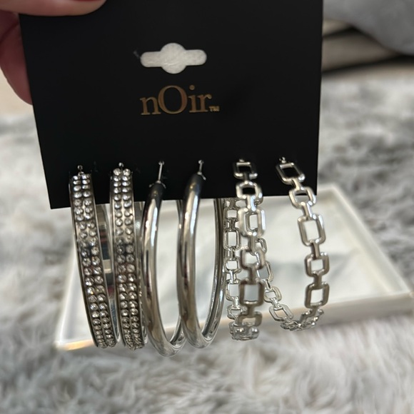 NEW nOir Jewelry Earrings 3 Set Silver Tone Fashion Hoops - Picture 1 of 17